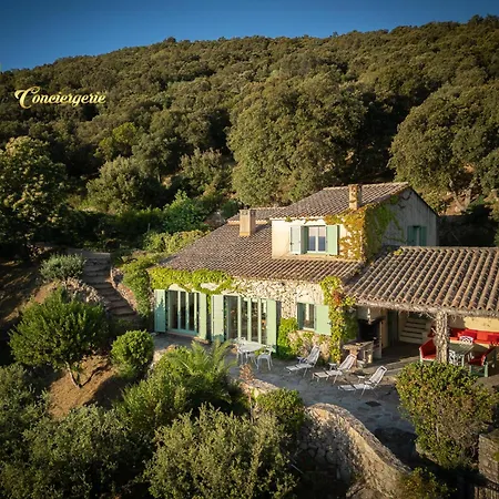 Acciagina 10 Pers Piscine Vue Pinarello Climatisee Holiday home Pinarellu (Corsica)