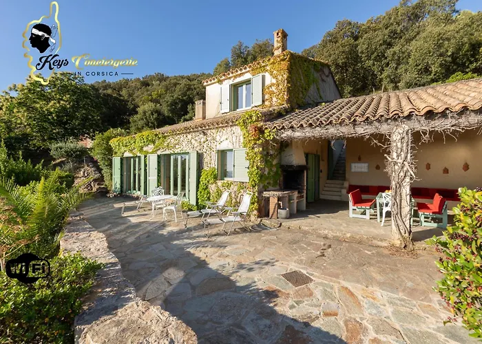 Maison Familiale Superbe Vue Panoramique à 2min De La De Pinarello Pinarellu