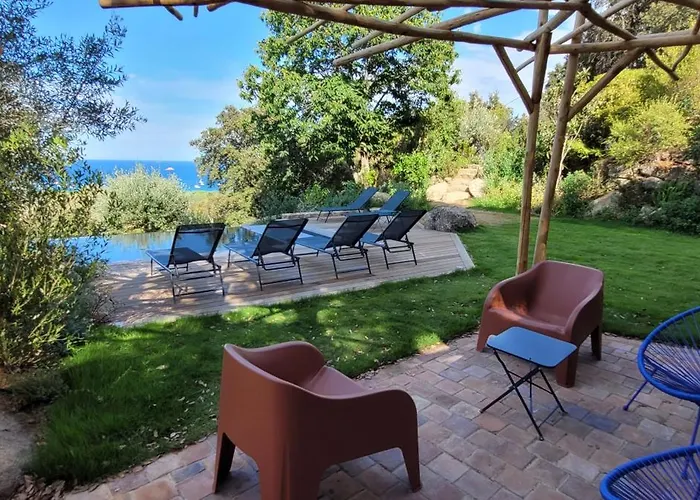 Acciagina 10 Pers Piscine Vue Pinarello Climatisee Prázdninový dům